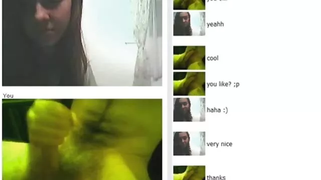 Geen registratie voor volwassenen  De man doet de webcam, die voor hem ligt, scheurde een jong meisje trio sex filmpjes