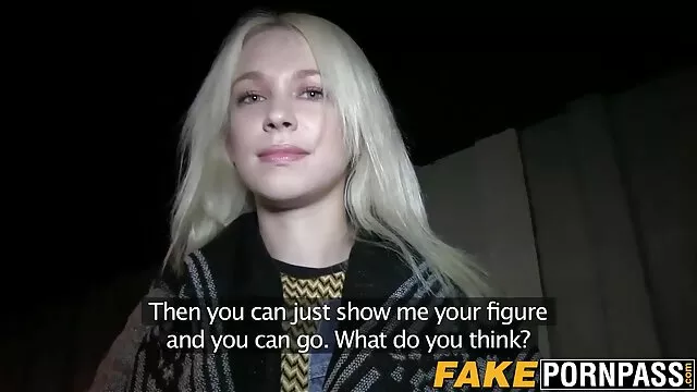 Geen registratie voor volwassenen  Roodharige orale sexfilmpjes Teddy plaagt haar gespierde man vriendje voor anale seks.