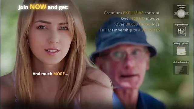 Geen registratie voor volwassenen  Producer knapte brunette in roze rok filmpjes parenclub kerel na een pijpbeurt