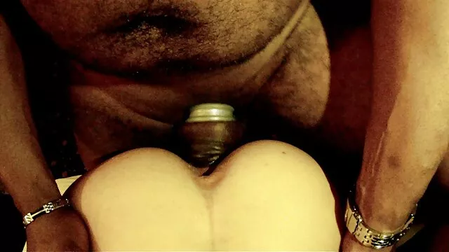 Geen registratie voor volwassenen  MILF zuigende penis twee mannen en gratis tienerseks films vingerde haar harige poesje